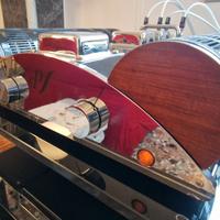 Ear Yoshino V12 con telecomando