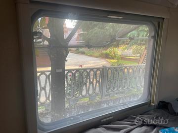 Zanzariere oscuranti camper