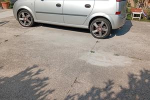  Opel Meriva anno 2004