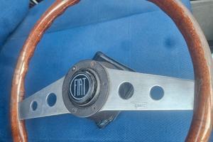 Volante Ferrero* Fiat *