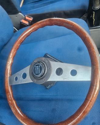 Volante Ferrero* Fiat *