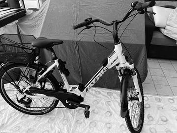 E-Bike Atala donna pedalata assistita e accessori