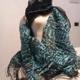 sciarpa/scialle Egon Furstenberg 100% seta Italy
