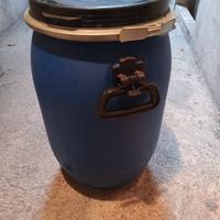 Fusto di plastica