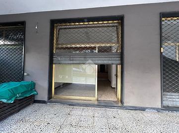 NEGOZIO A CICAGNA