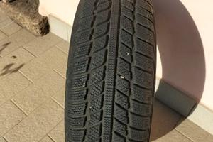 Pneumatico invernale autovettura