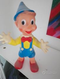 Pinocchio grande.