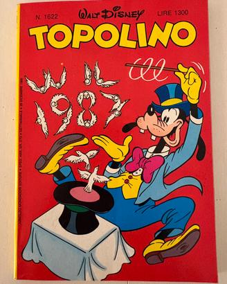 Topolino 1622 con adesivi