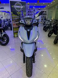 Piaggio Beverly 400 S HPE