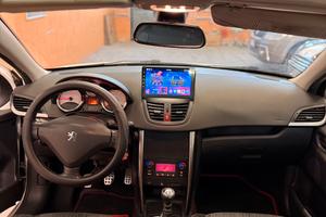 Peugeot 207 1.6 THP 156CV Féline