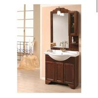 Mobile bagno con lavandino, rubinetto e specchio 