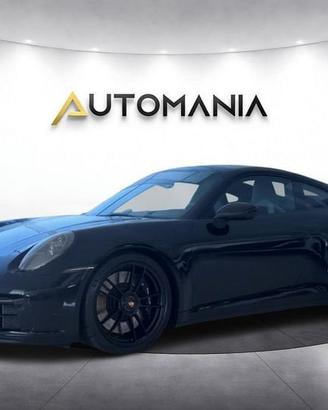 Porsche 911 Carrera 4 GTS