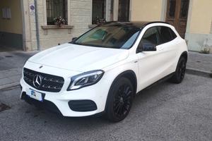 Mercedes-benz GLA 200 d Automatic Night Editin AMG