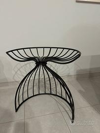 Sgabello in ferro