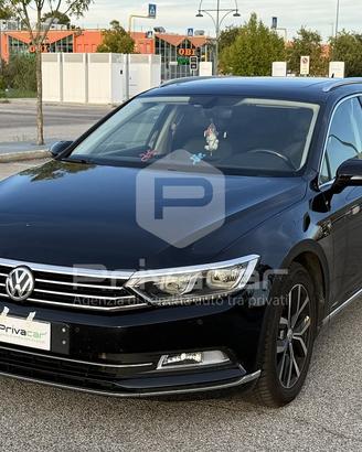 VOLKSWAGEN Passat Variant 2.0 TDI Highline BlueMot