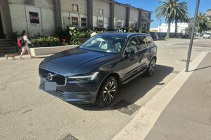 volvo xc60 b4 awd automatico Monumentum Pro