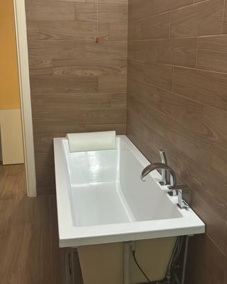vasca da bagno come nuova