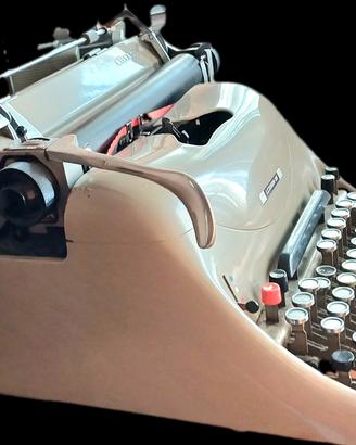 Macchina Olivetti Lexicon 80