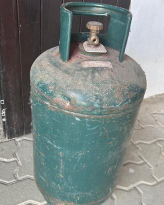 Bombola gas ancora piena