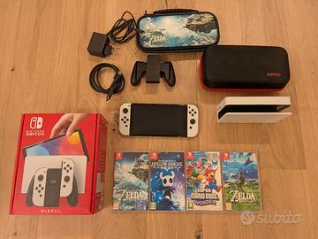 Nintendo Switch OLED + 4 giochi + accessori