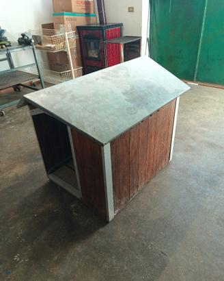 Casetta in legno per cane
