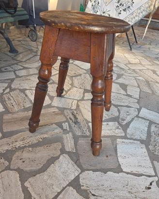 Sgabello vintage in legno massello,pezzo unico