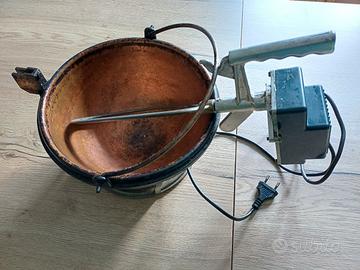 Paiolo con motore elettrico per pala