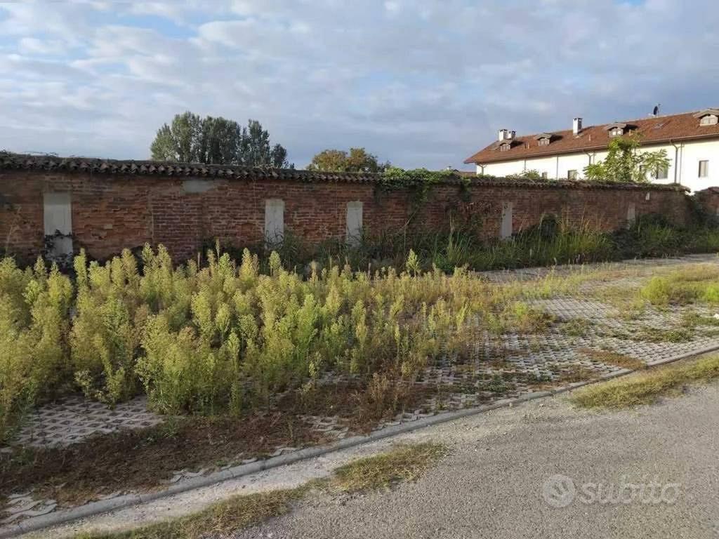 Immobile in asta di 4403 m² a Vinovo - Vista 3