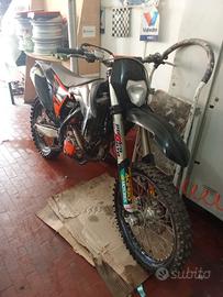 ktm250 sxf cross non enduro 