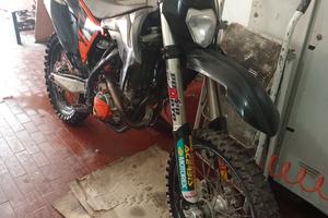ktm250 sxf cross non enduro 