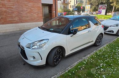 CITROEN DS3 JUST BLACK 1.4 DIESEL 80.000 KM