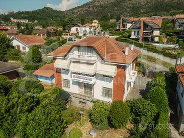 Villa o villino Piossasco [V688VRG]