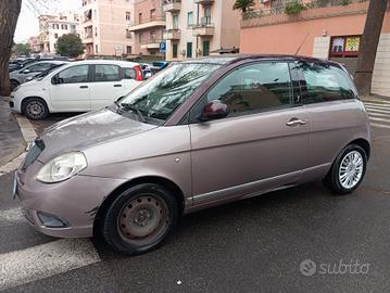 Lancia Ypsilon 1.3 MJT Diva del mese