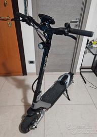 Monopattino elettrico Joyor luxerider