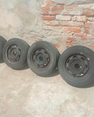 Cerchi Ford R13 + Gomme