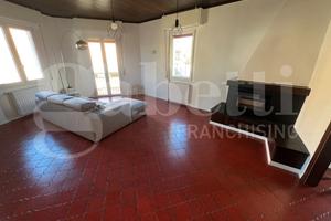 Appartamento Brescia [Q278LVRG]