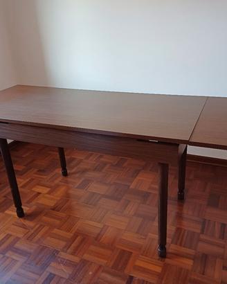 Tavolo 130X70 allungabile fino a 180 cm