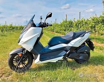 NUOVO SCOOTER Wottan Motor Storm-T 125 BIANCO