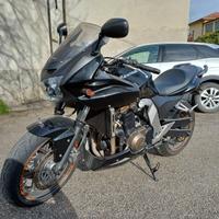 Kawasaki Z750s