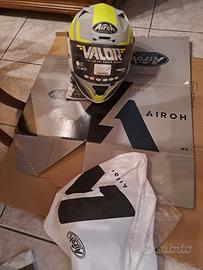  casco airoh S nuovo. o  interruttore 4 frecce 