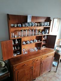 Mobile credenza con piattaia, molto bello 