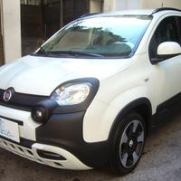 FIAT Panda Cross Pandina 1.0 FireFly Hybrid 5°P