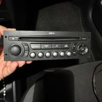 Stereo peugeot 207