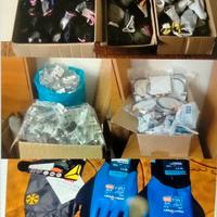 Lotto da lavoro guanti, occhiali, archetti