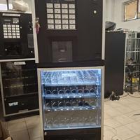 Distributore Automatico Snack e bevande LEI 300