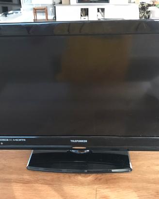TV LED TELEFUNKEN 22”