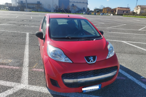 Peugeout 107 desir benzina