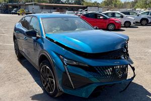 Peugeot 408 Hybrid 145cv GT