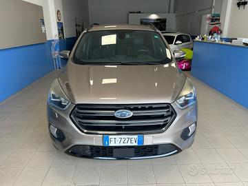 Ford Kuga 1.5 TDCI 120 CV S&S 2WD ST-Line