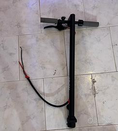 Manubrio monopattino elettrico